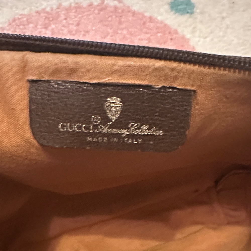 Gucci Beige and Brown GG Vintage Crossbody Bag - Picture 12 of 17